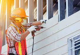 Siding Removal and Disposal in Roanoke, IL